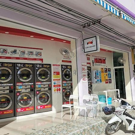 Sure Guesthouse Kamala Beach Buitenkant foto