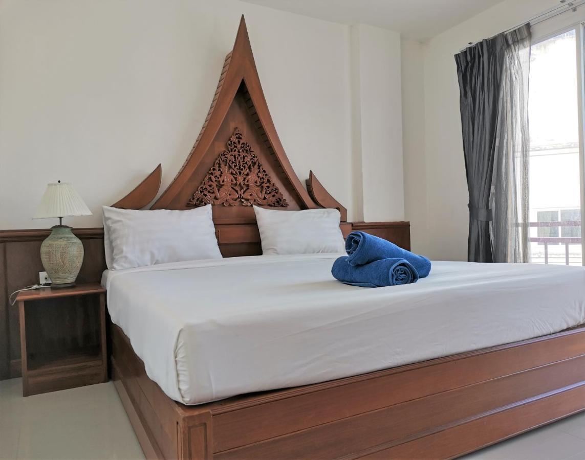 Sure Guesthouse Kamala Beach Buitenkant foto