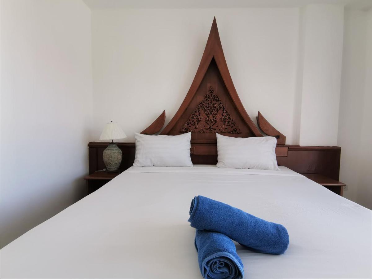 Sure Guesthouse Kamala Beach Buitenkant foto